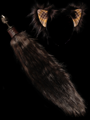 Wolf butt plug tails